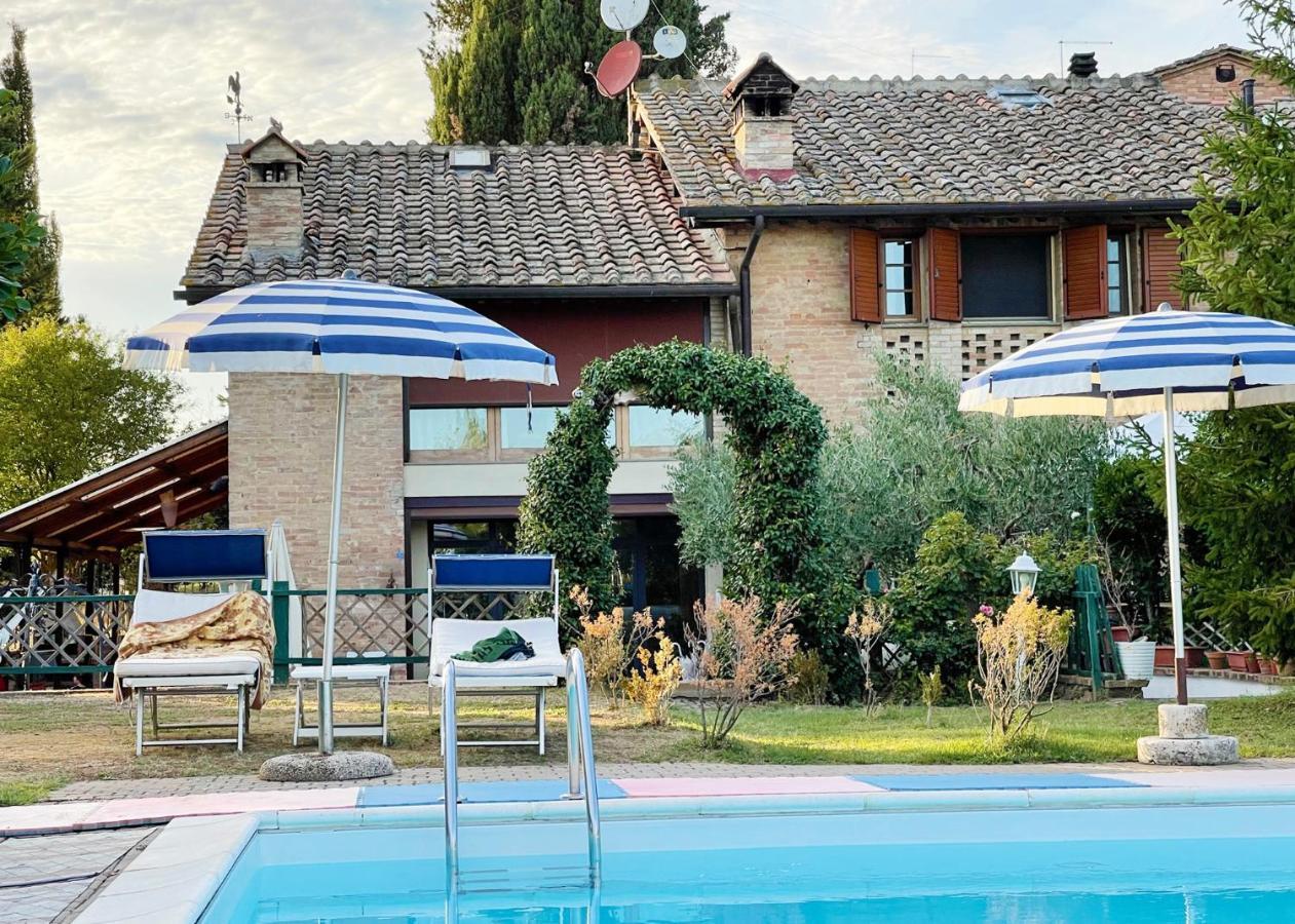 Appartamento Con Piscina E Giardino A סיינה מראה חיצוני תמונה